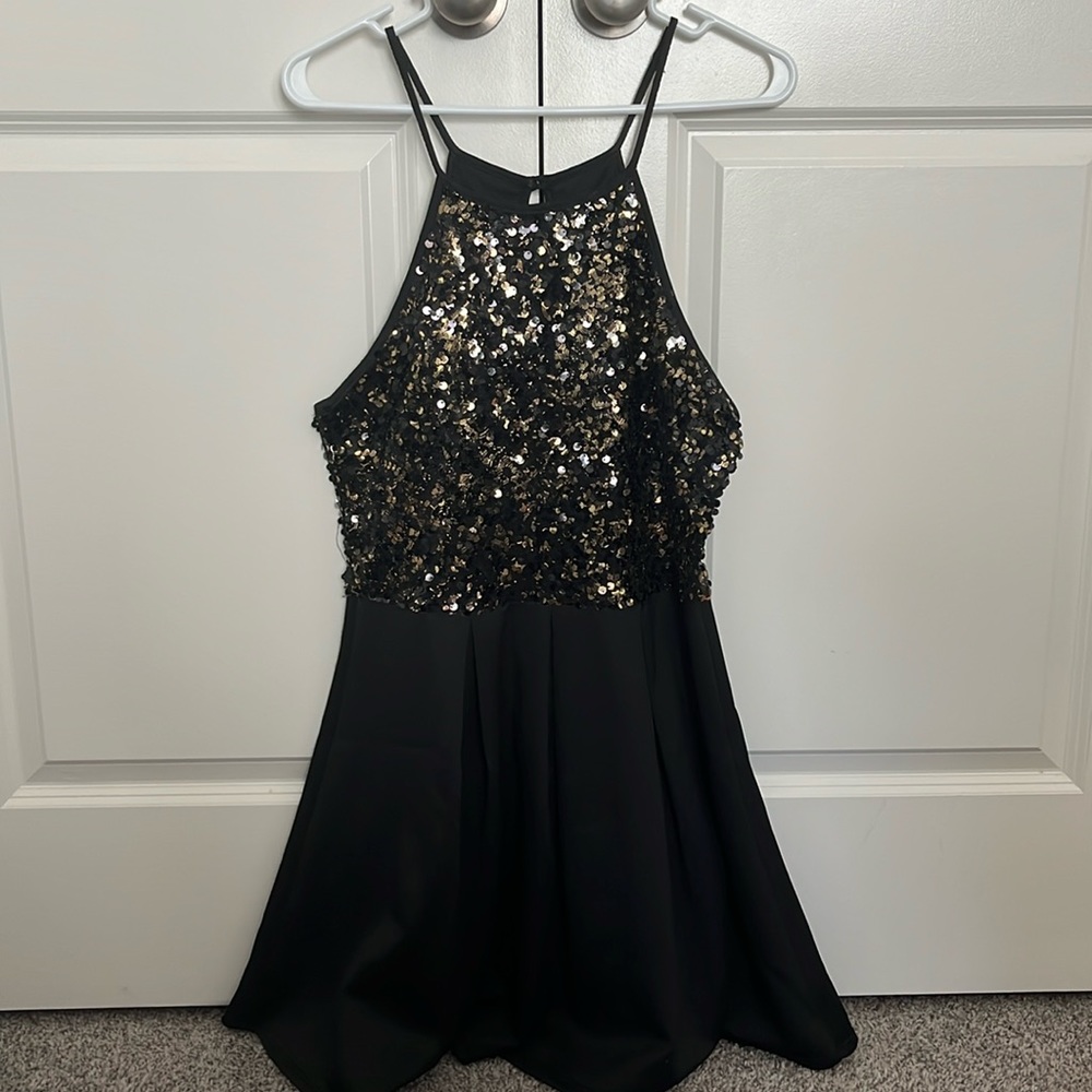 Black and gold sparkle dress!! Size L